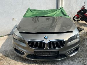 USED ORI BMW 2 SERIES F45 HALF CUT