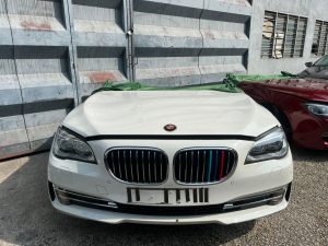 USED ORI BMW 7SERIES F12 730IL HALF CUT